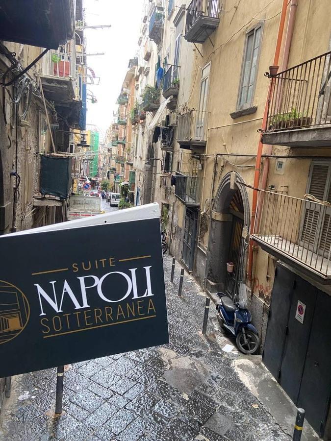 Sotterranea Con Vasca Idromassaggio Appartamento Napoli